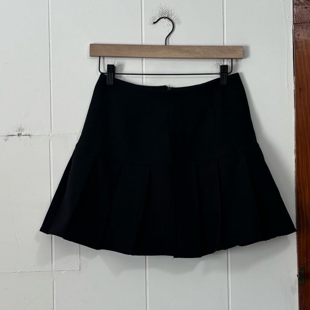 SHEIN Black Pleated Mini Skirt Women Size Small Drop Waist Schoolgirl Preppy‎